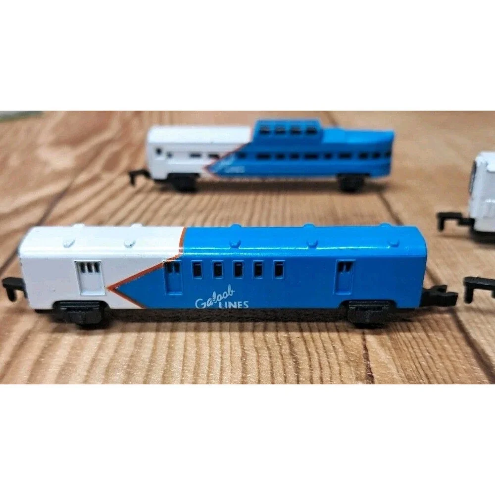 Lot Of 4 Galoob Lines Micro Machines Passenger Cars